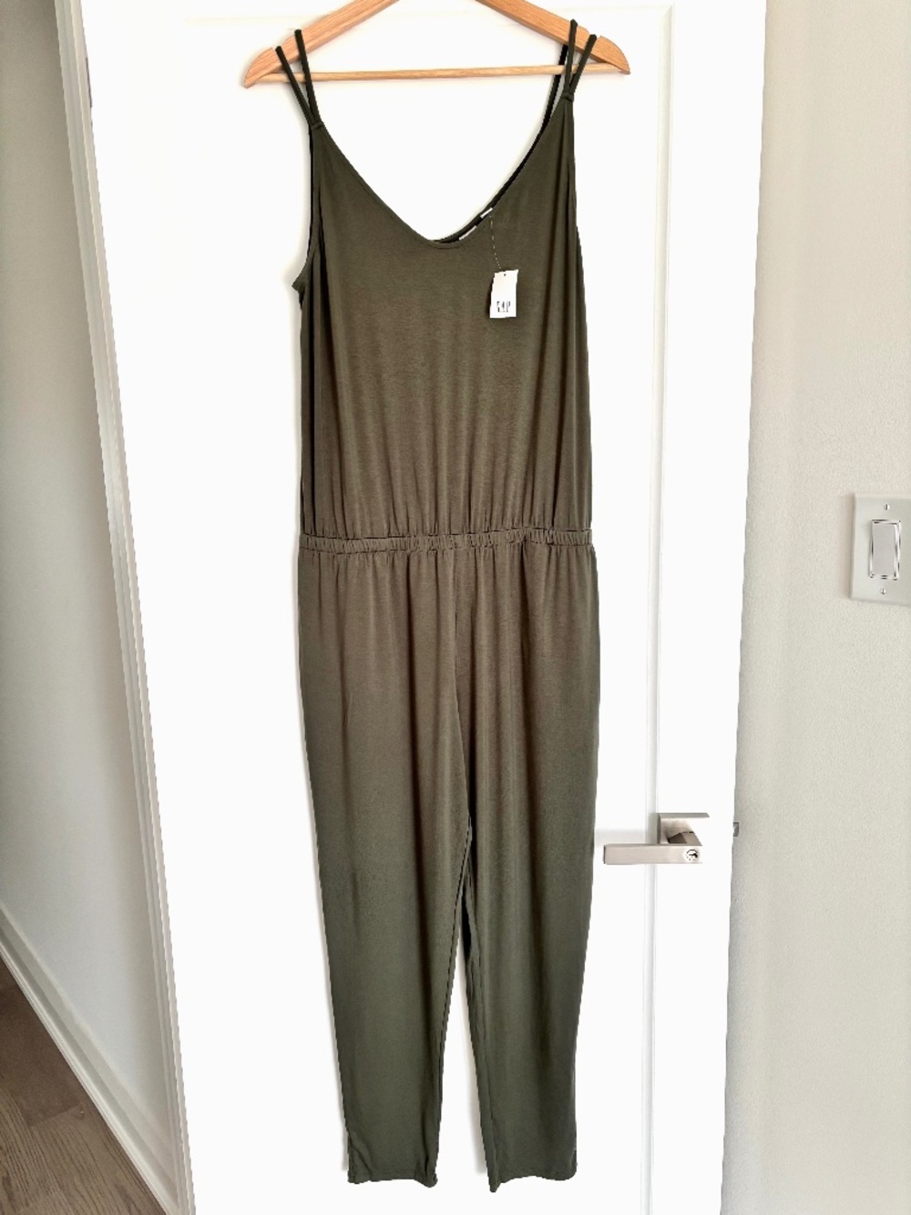 NWT Gap Olive Green Cami Jumpsuit Women’s Size Medium